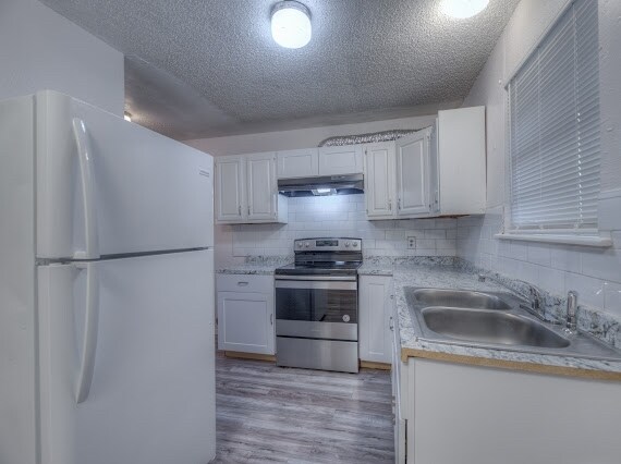 Building Photo - 1129 S 124th E Ave