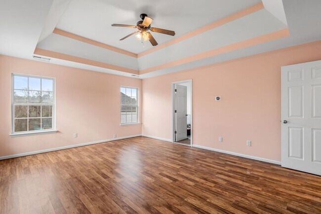 Building Photo - Luxury Living in High Point NC