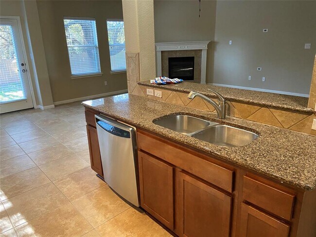 Building Photo - 1501 Rimstone Dr