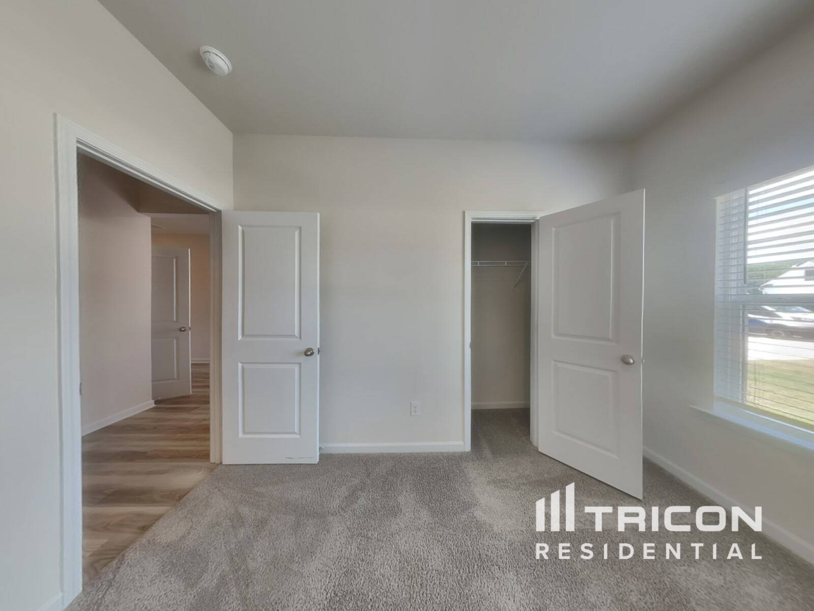 Building Photo - 1025 Claas Wy