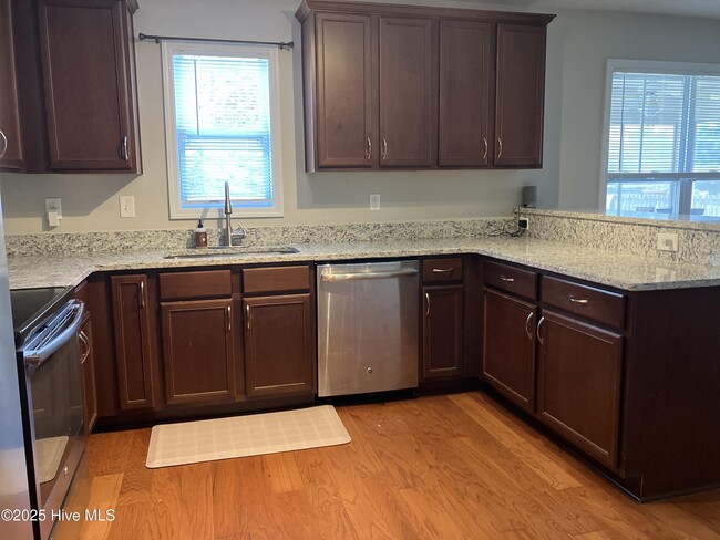 Building Photo - 1044 Slater Way