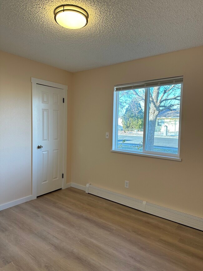 Building Photo - 478 Bing Ln