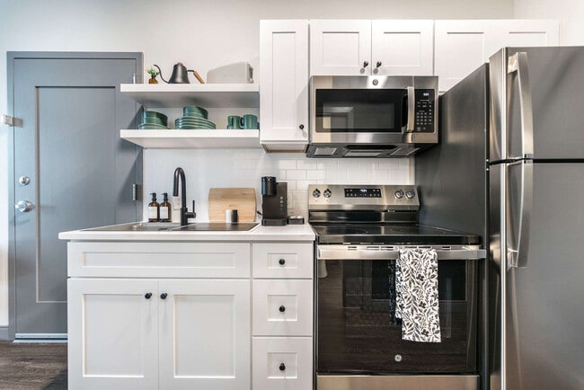 Building Photo - 520 Martin Luther King Jr Blvd