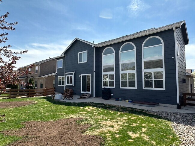 Building Photo - Elegant & Spacious 4BD Home with 3-Car Gar...