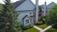 Building Photo - 46 Gordon Cir