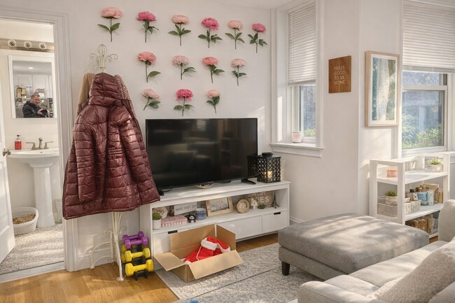 Building Photo - 92 W Cedar St