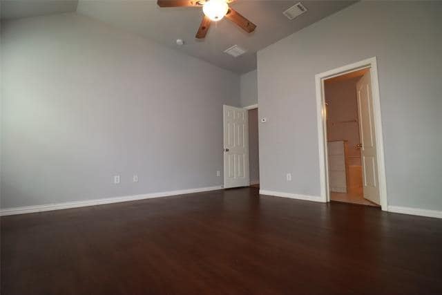 Building Photo - 205 Cedar Crk Dr