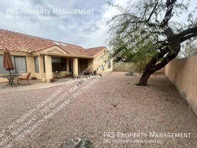 Building Photo - 3809 E Desert Flower Ln