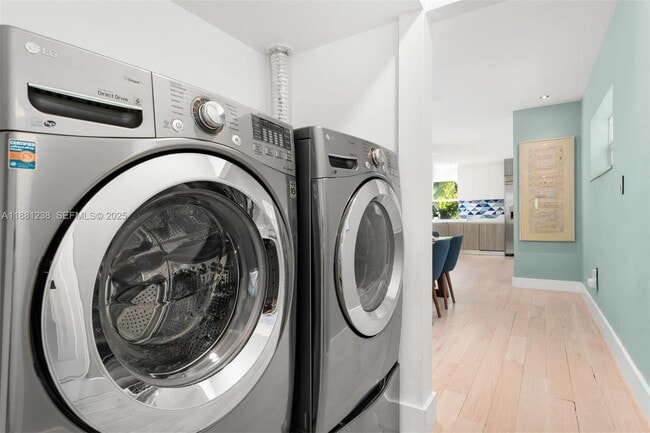 Building Photo - 7901 Noremac Ave