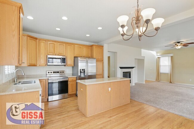Building Photo - Beautiful home available to move in on 08/05/2026 but not before!