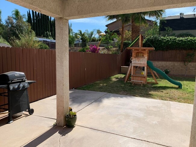 Backyard - 20305 Klyne St