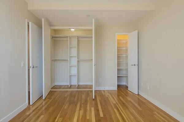 Building Photo - 303 Tenth Avenue