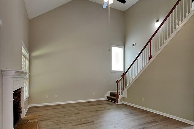 Building Photo - 423 Evans Mill Dr