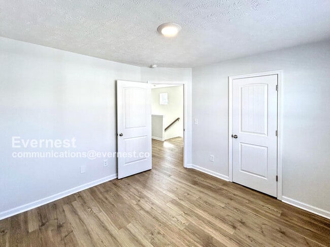 Building Photo - 233 Ansley Wy