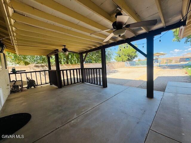 Building Photo - 42636 Roadrunner Way