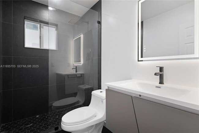 Building Photo - 28 NW 34th Terrace