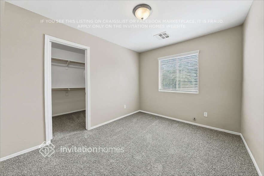Building Photo - 7827 S Kelsie Dr