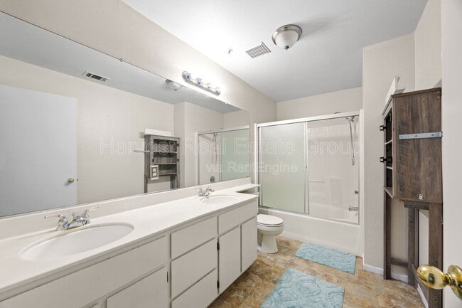 Building Photo - 616 Atherton Pl