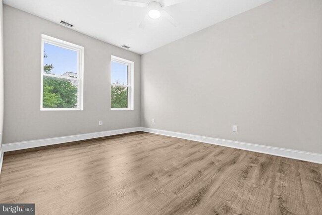 Building Photo - 3928 14th St NW