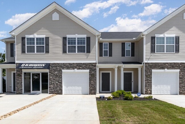 Primary Photo - 5210 Henley Ridge Drive