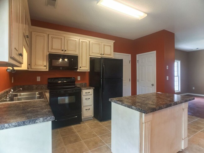 Building Photo - 12945 Garden Creek Ln