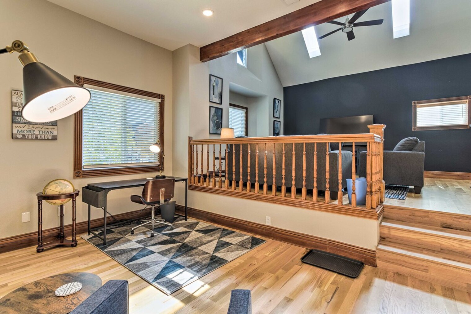 Building Photo - 1537 N Williams St