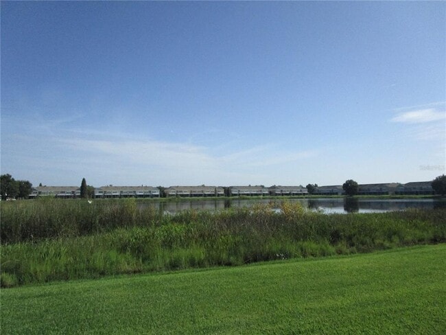Building Photo - 4967 Pond Ridge Dr