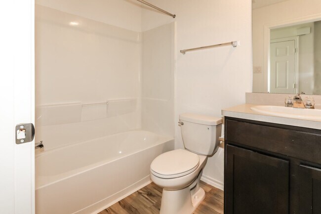 Building Photo - 11139 N Lake Mist Ln