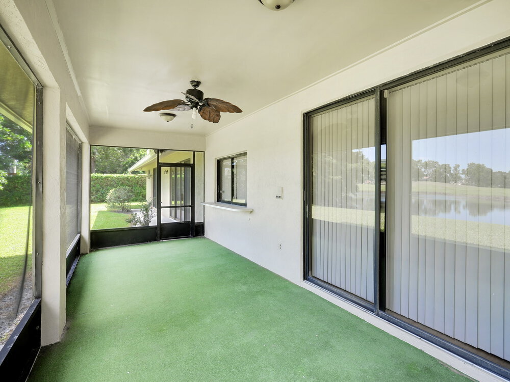 Building Photo - 1594 The 12th Fairway