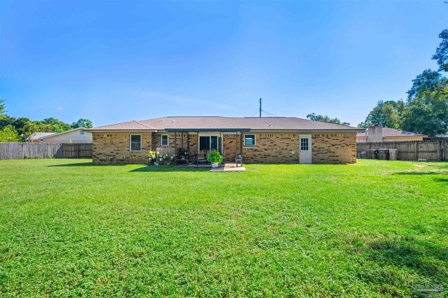 Building Photo - 4570 Yacht Harbor Dr