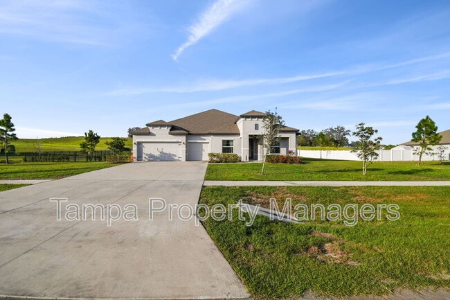 Building Photo - 10324 Crestview Heights Ave