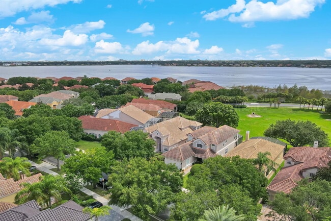 Building Photo - 8522 St Marino Blvd