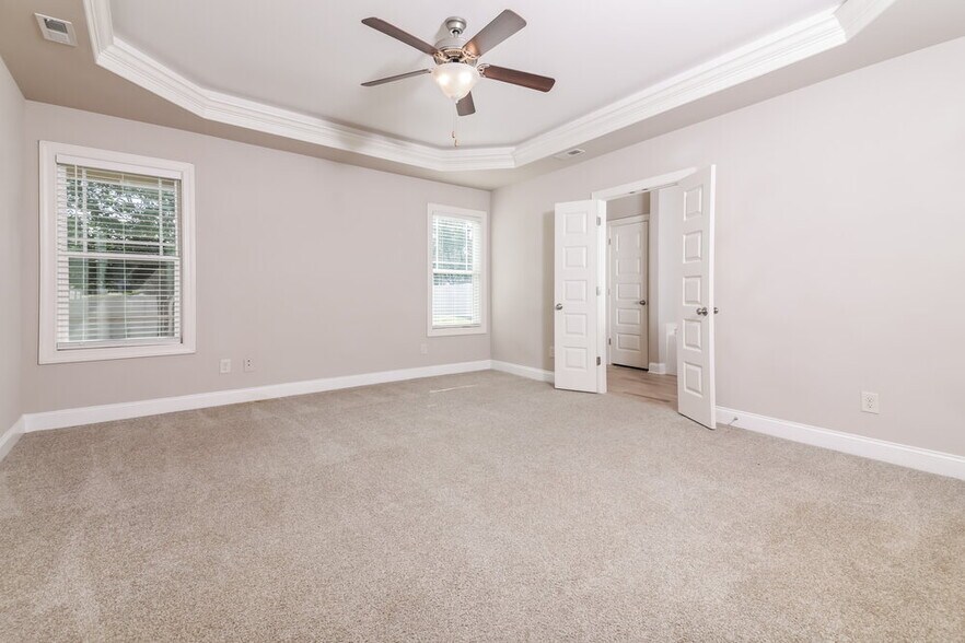 Building Photo - 38 Birdo Point Way