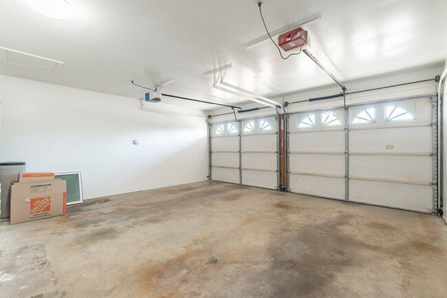 Building Photo - BEAUTIFUL SOUTH SCOTTSDALE - CORNER LOT & ...