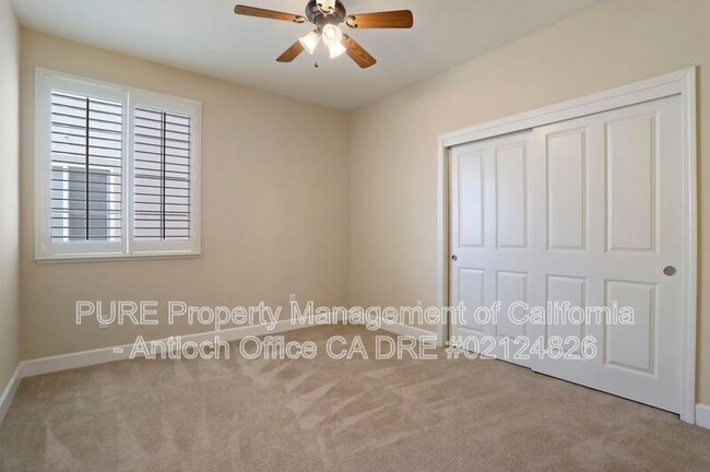 Building Photo - 4581 Bonraven Way