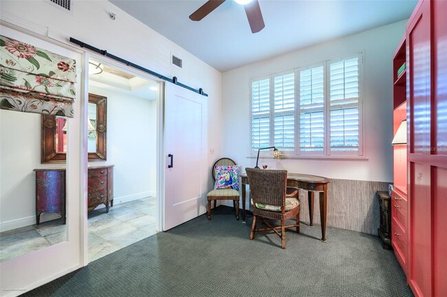 Building Photo - 3313 Sunset Key Cir