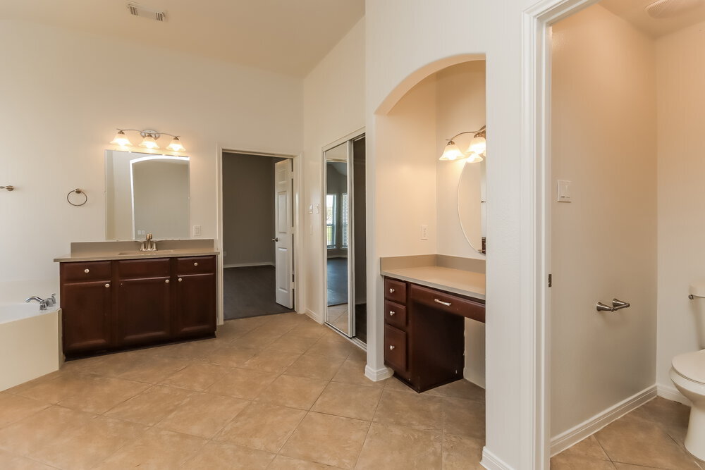 Building Photo - 22 Atascadero Dr