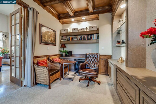 Building Photo - 1105 Peacock Creek Dr