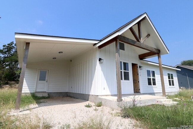 Building Photo - 418 Cimarron