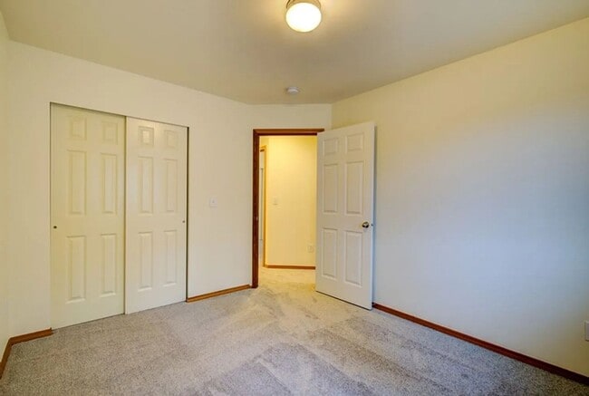 Building Photo - 4Bd/3Ba Bothell Home