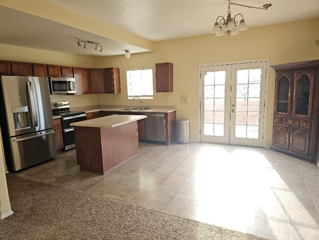 Building Photo - 10756 Deer Meadow Cir