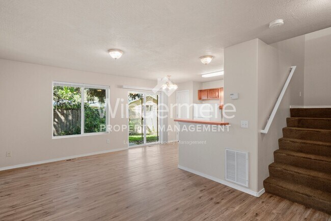 Building Photo - 114 N Bowdish Rd