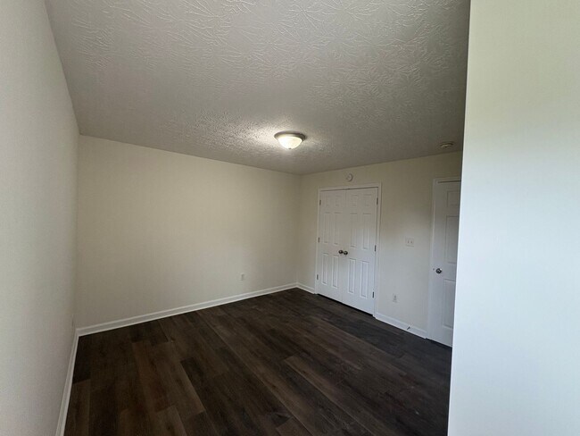 Building Photo - 541 McFadin Station St