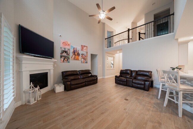 Building Photo - Home for Rent