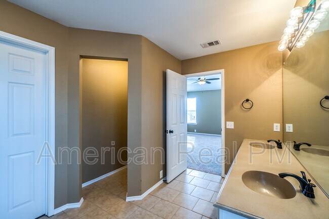 Building Photo - 2501 Tar Heel Dr