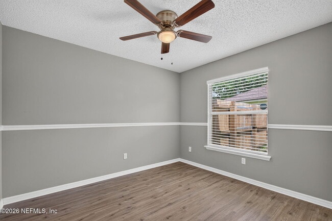 Building Photo - 3183 Wavering Ln