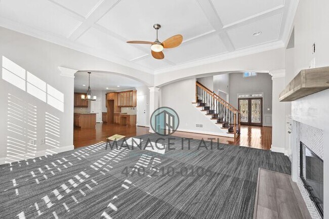 Building Photo - Fabulous 5-bedroom house with modern ameni...