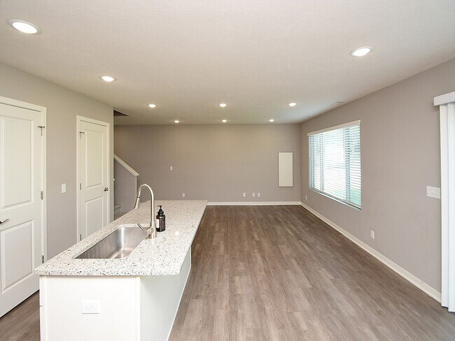 Building Photo - Charming 3-Bedroom Home in Quiet Omaha Nei...
