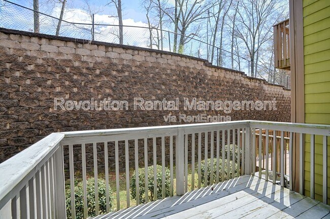 Building Photo - 1284 Jandras Ln SE