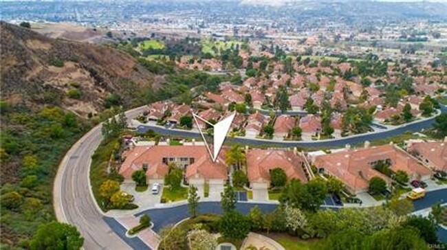 Building Photo - Freshly Renovated | Single-Level with VIEW...